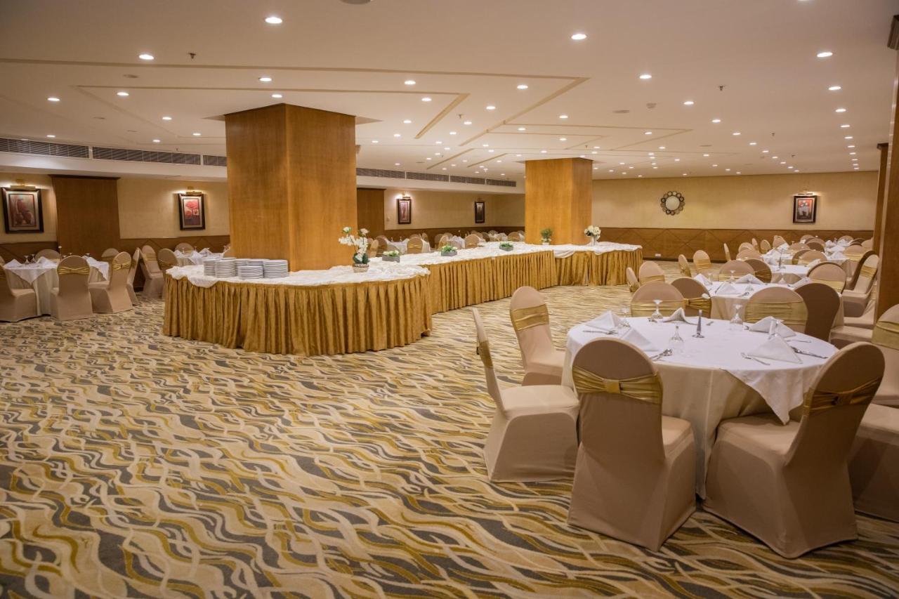 Al Hyatt Jeddah Continental Hotel Exteriör bild