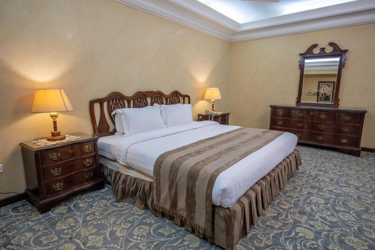 Al Hyatt Jeddah Continental Hotel Exteriör bild